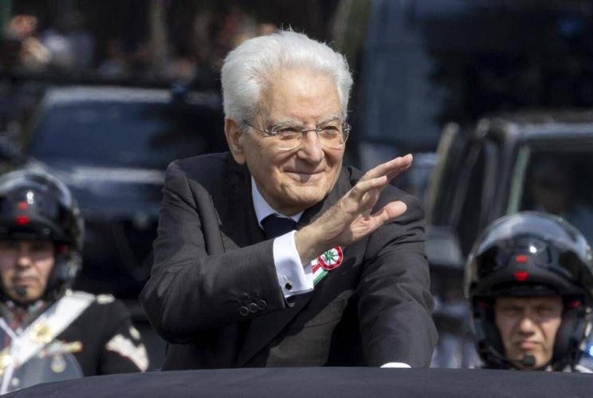 Mattarella: "Da Presidente vedo nel Paese applicati principi della Repubblica. Italia avrà giovamento dal coraggio dei giovani" - 