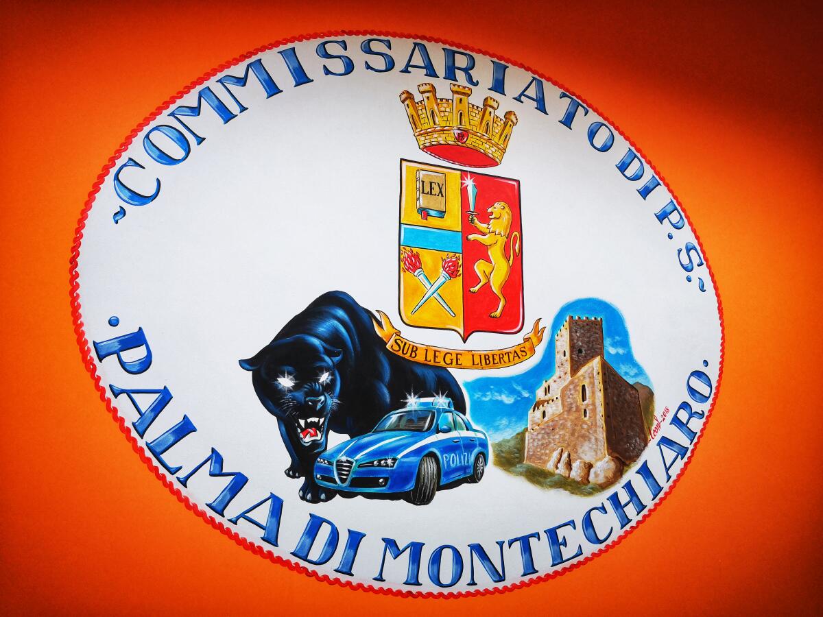 Agrigento, arrestati due uomini sorpresi a tranciare e caricare cavi telefonici: 400 m asportati - 