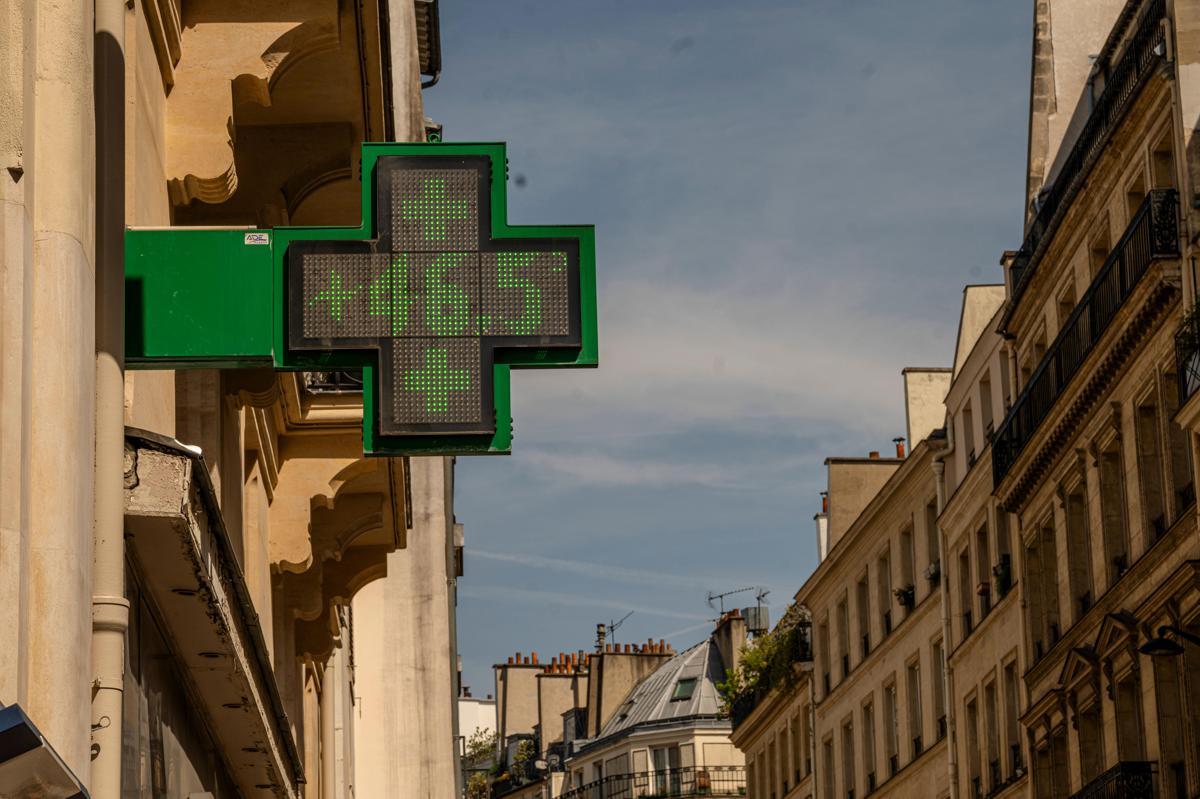 Caldo record in Francia, bambino di 18 mesi trovato morto in auto - 