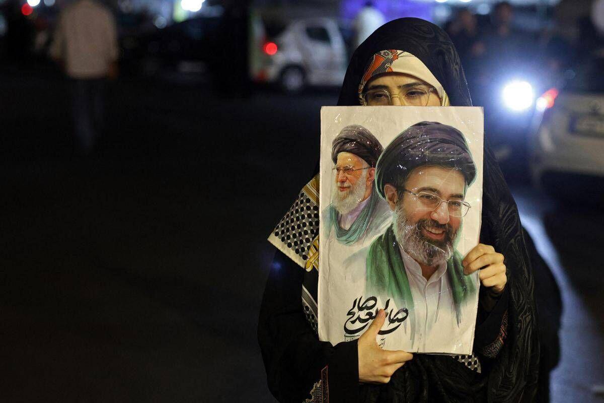Iran, Khamenei: "I nemici cercano di creare divisioni interne" - 