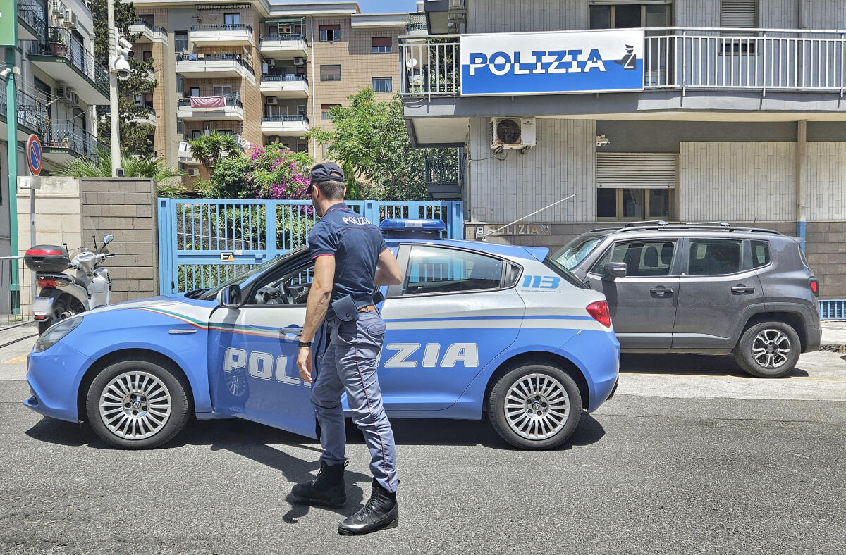 Truffa online sui prestiti: due denunciati dalla Polizia per il raggiro del pagamento anticipato - 
