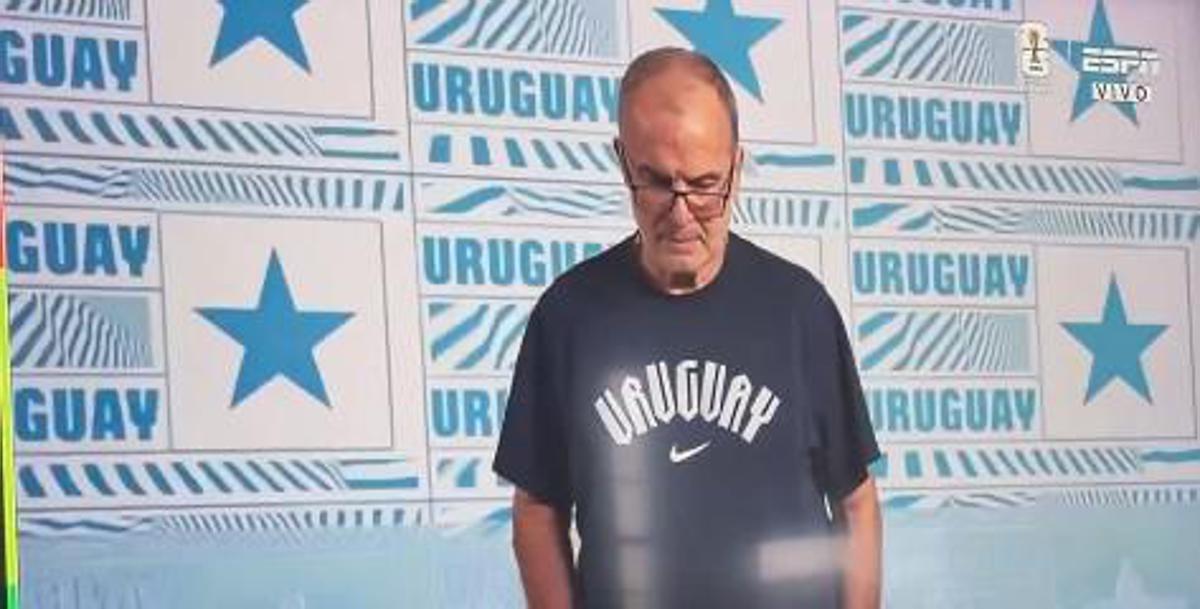 Uruguay, Bielsa protesta contro i 'nuovi' Mondiali - 