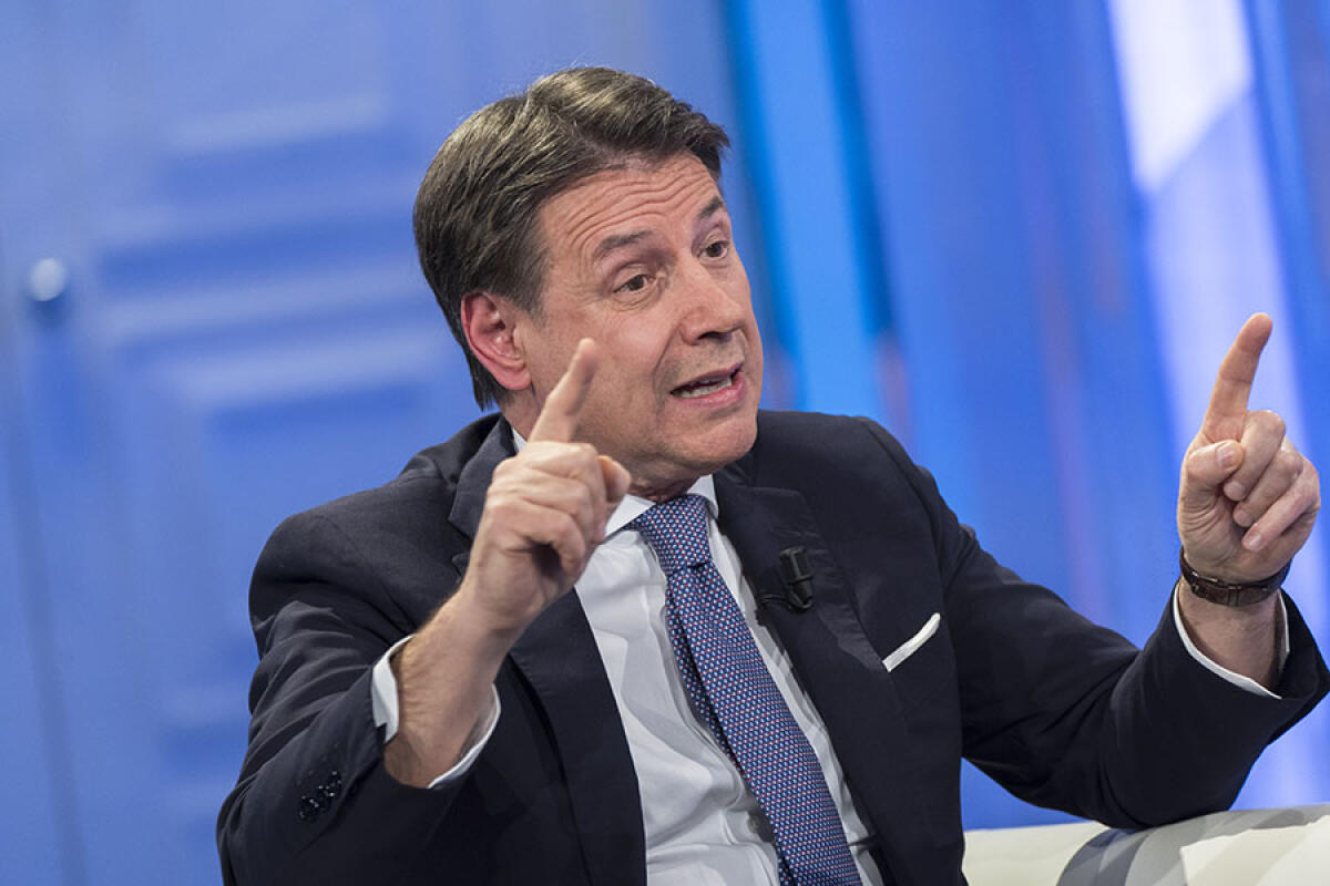Conte annuncia querele contro giornali, tv e social per presunte calunnie sulla gestione Covid - 