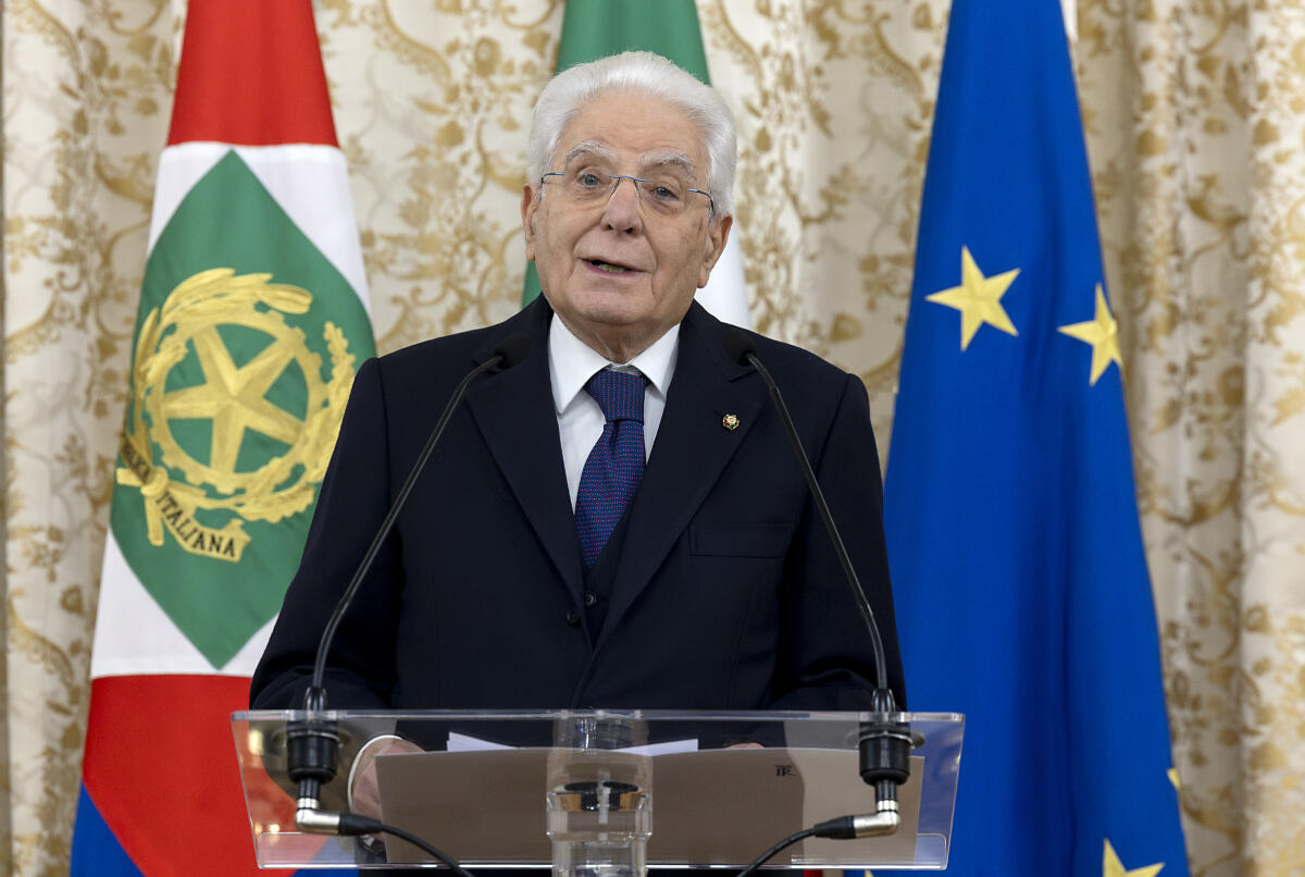 Giornata del Rifugiato: Mattarella chiede cooperazione internazionale per fermare i trafficanti - 