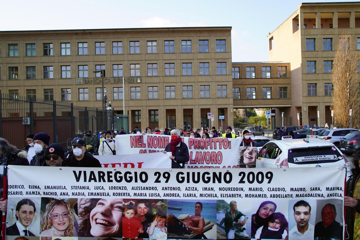 Strage ferroviaria di Viareggio, condanne definitive: Moretti andrà in carcere - 