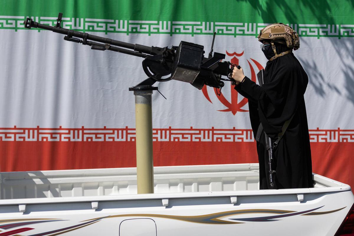 Iran, la risposta ai raid di Trump: Teheran attacca obiettivi Usa - 