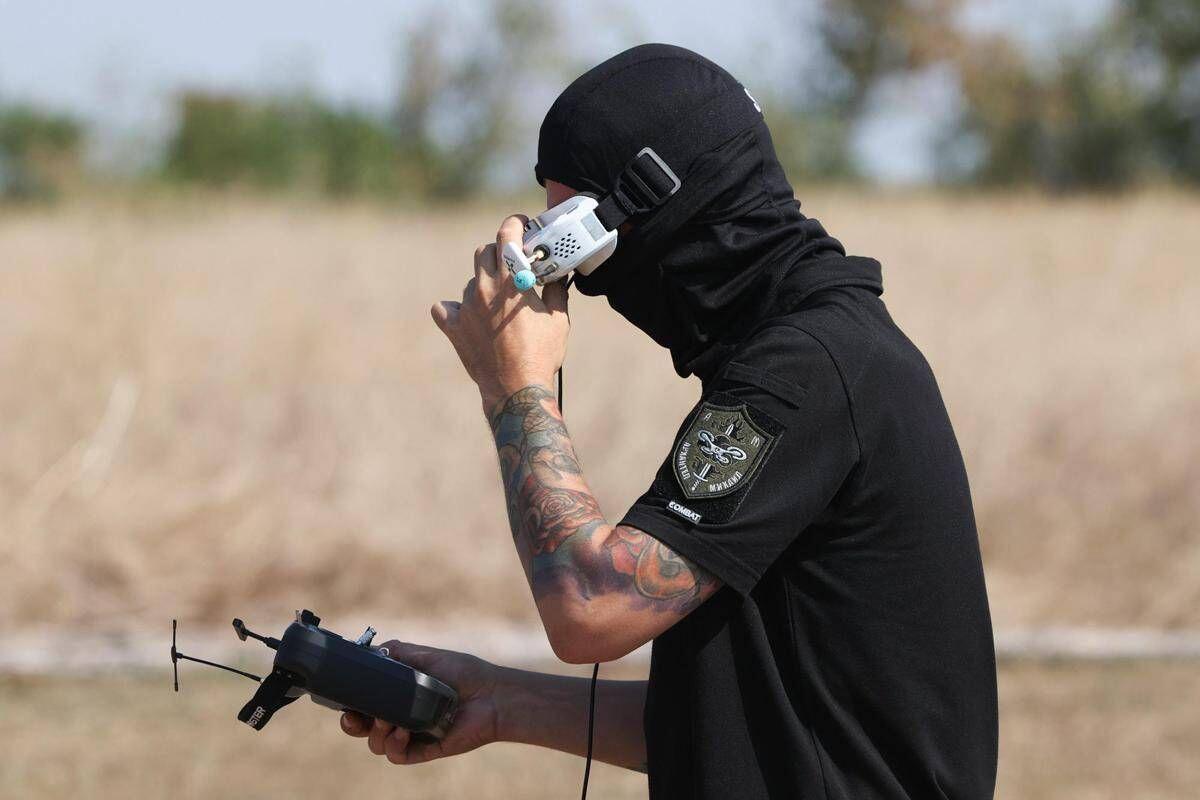 Ucraina, raid russi nella notte con droni e missili. Kiev colpisce raffineria a Krasnodar - 