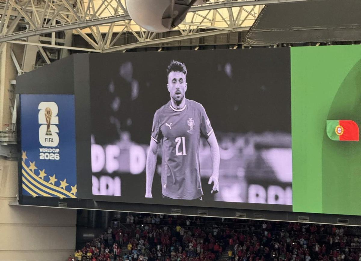 Mondiali, tributo da brividi del Portogallo a Diogo Jota: la dedica di Joao Neves dopo il gol - 