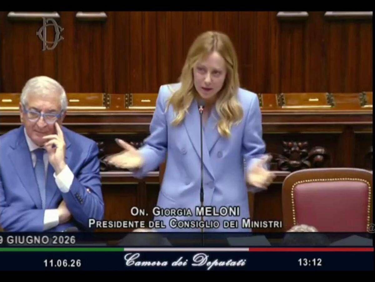 "Ho indossato ginocchiere? Non avete rispetto e non accettate premier donna", la risposta di Meloni al M5S Silvestri - 