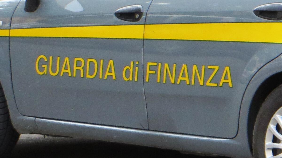 Reddito di cittadinanza: a percepirlo anche esponenti del Clan Capello - 
