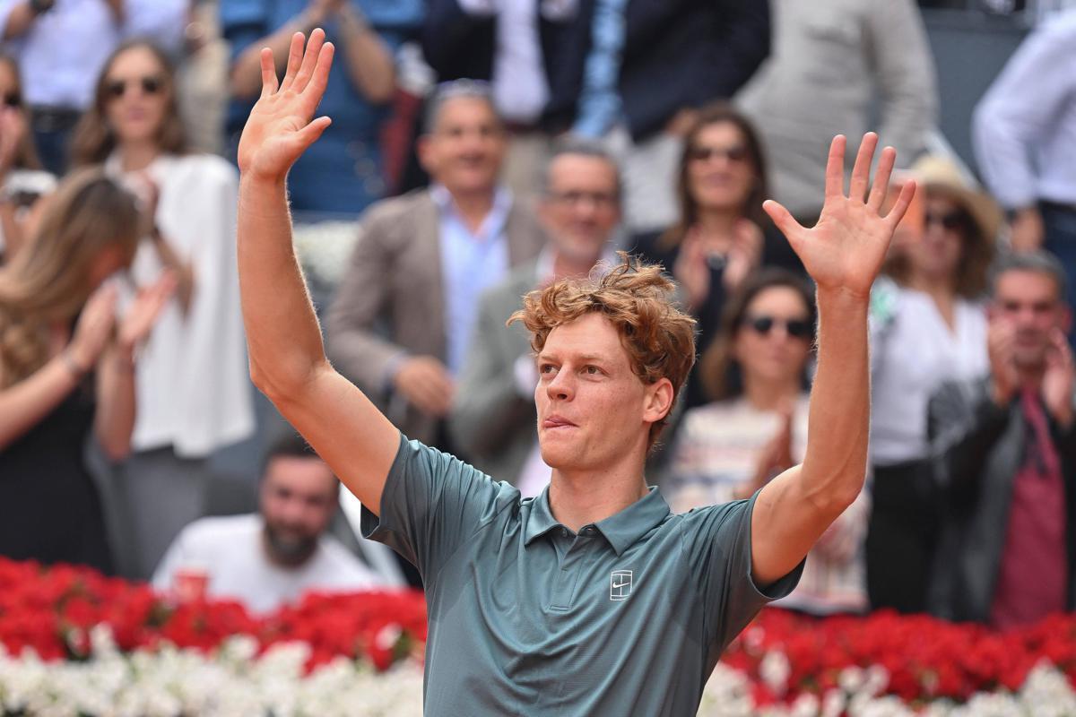 Wimbledon, oggi si comincia: da Sinner a Djokovic, i match di giornata e dove vederli - 
