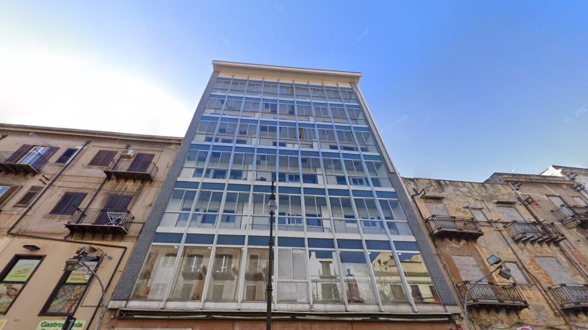Palazzo Barone: uffici cimiteriali chiusi il 25 giugno per mancanza di energia - 