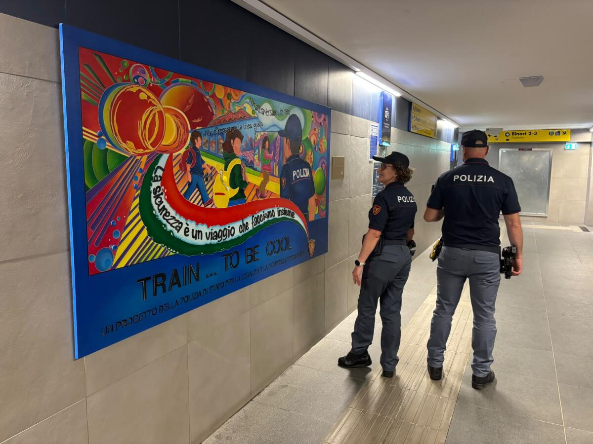 Giarre, inaugurata in stazione un’opera artistica sulla legalità e la sicurezza ferroviaria