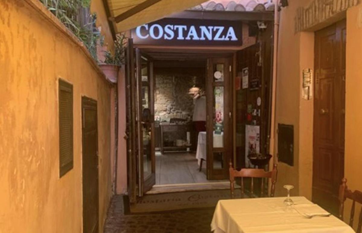 Menù light e tavolo riservato, nasce al ristorante 'Costanza' il programma del centrosinistra - 