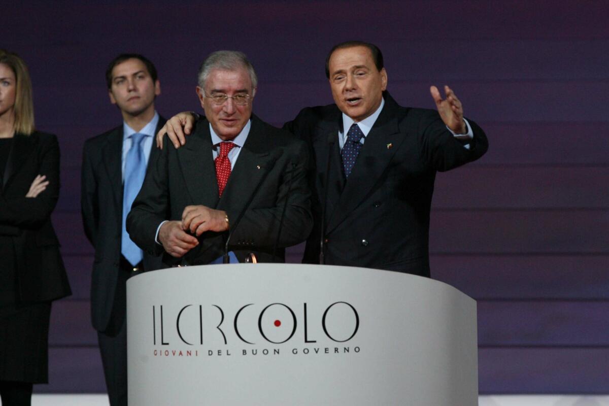 Stragi del ’93, archiviate le accuse contro Dell'Utri e Berlusconi: il gip di Firenze dispone l'archiviazione - 