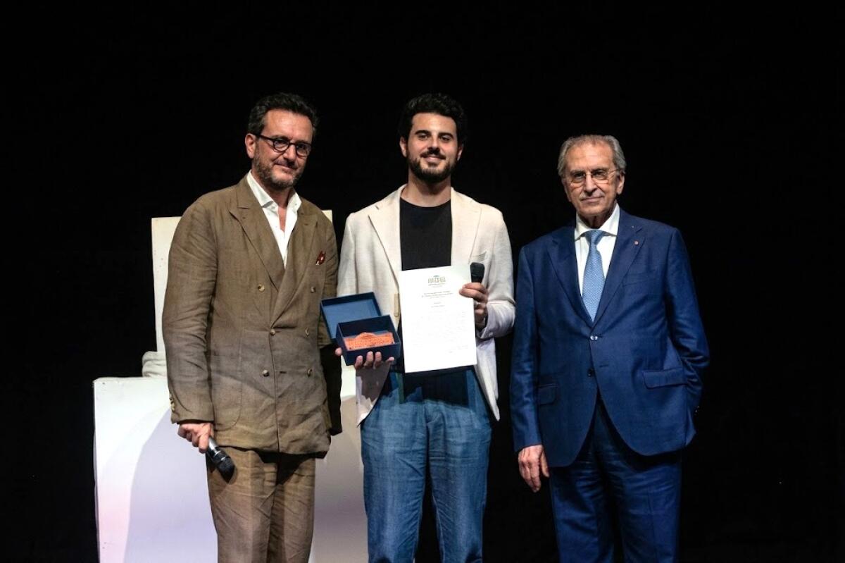 Petricore di Fabio Pisano trionfa al Premio Nazionale Teatro Biondo 2026 - 