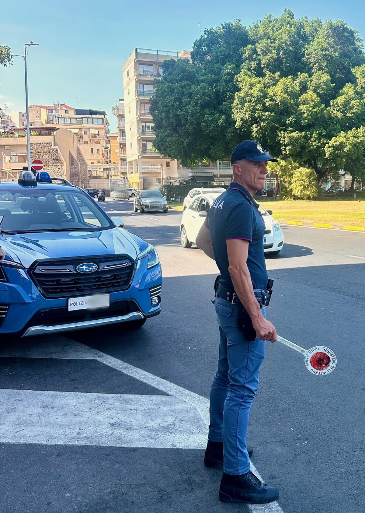 Controlli straordinari a Catania: scoperti due centri scommesse abusivi, espulsioni e denunce - 