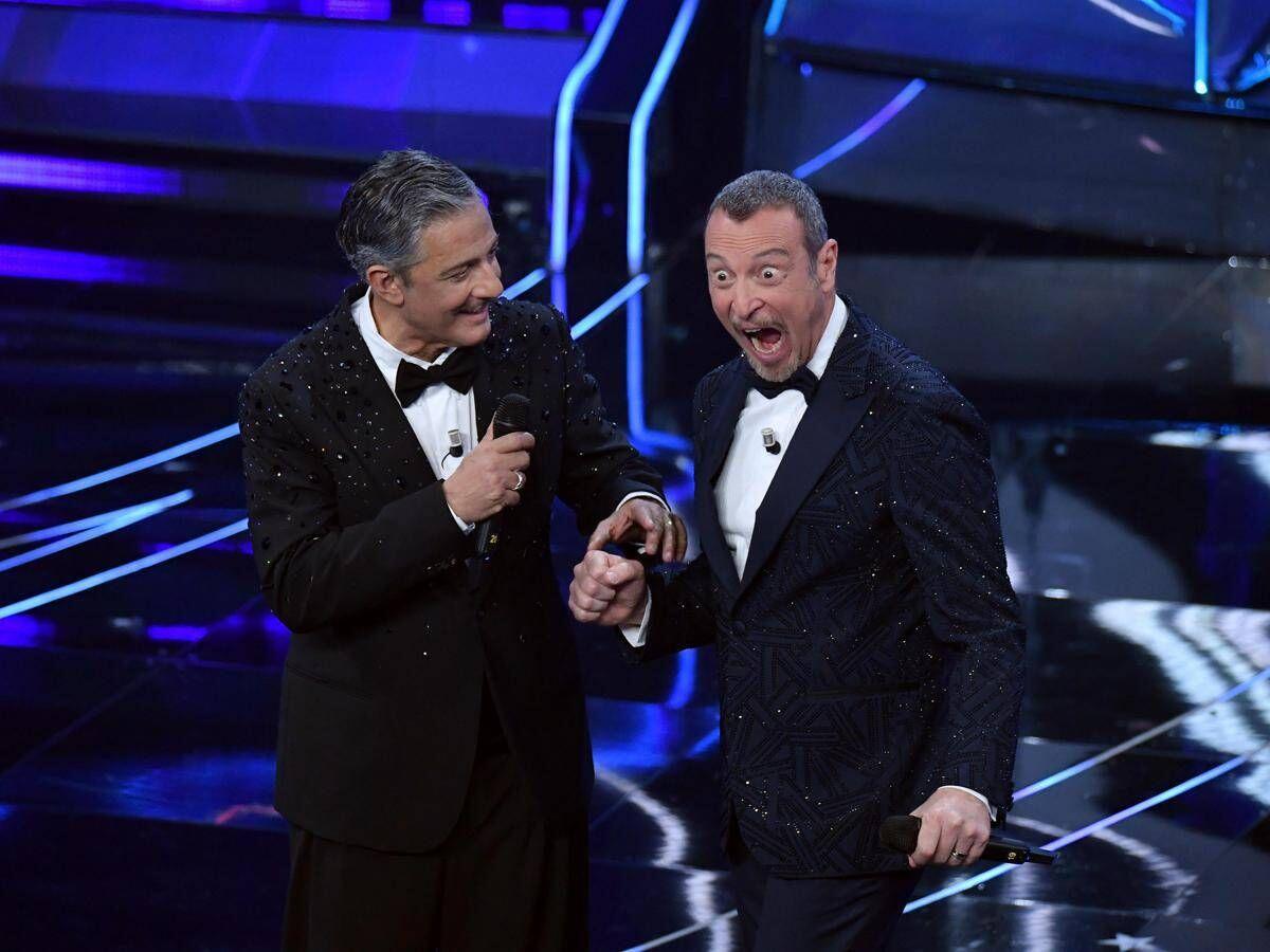 Amadeus da Fiorello: "Anche se la Rai ha muri enormi, io voglio superarli. Sanremo? Non si rifiuta mai" - 