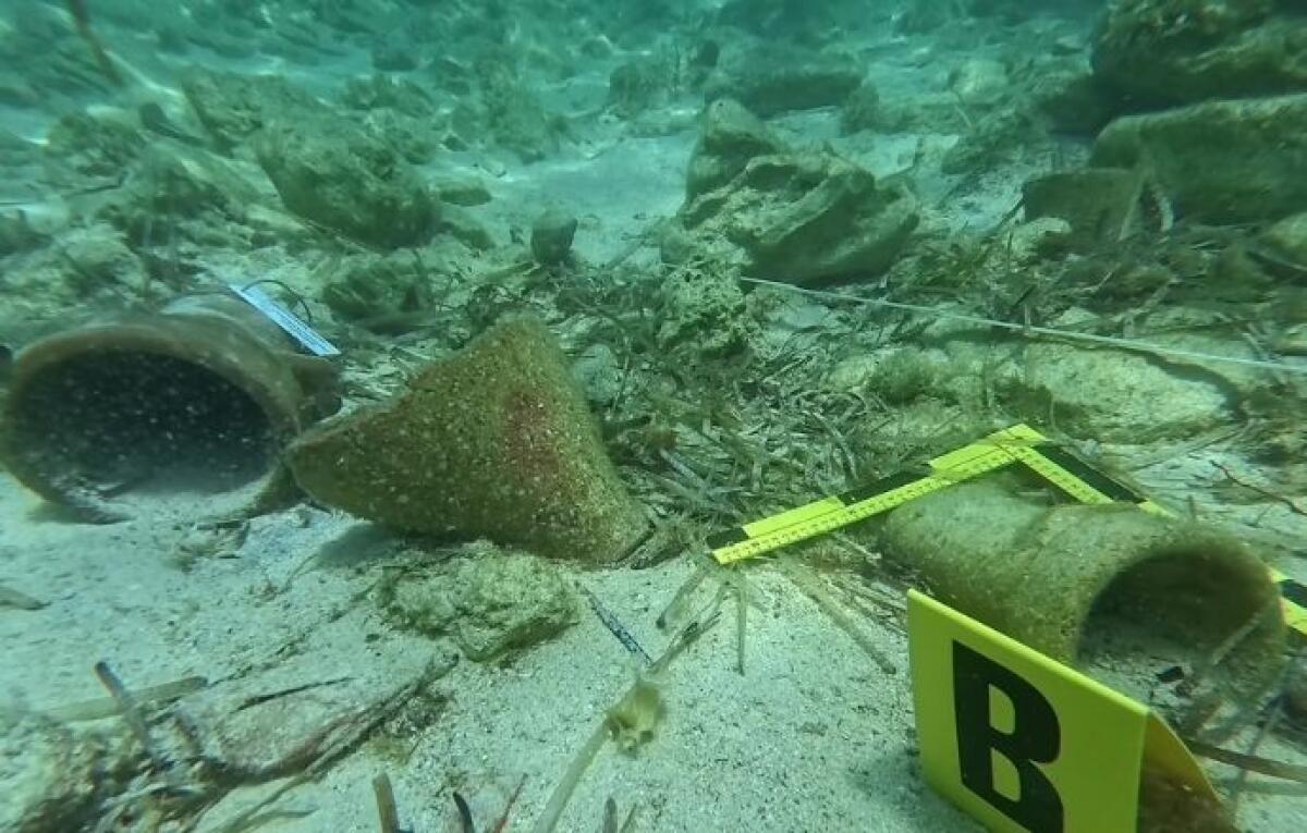 Archeologia subacquea a Lampedusa: recuperati 52 reperti databili dal periodo romano al tardoantico - 