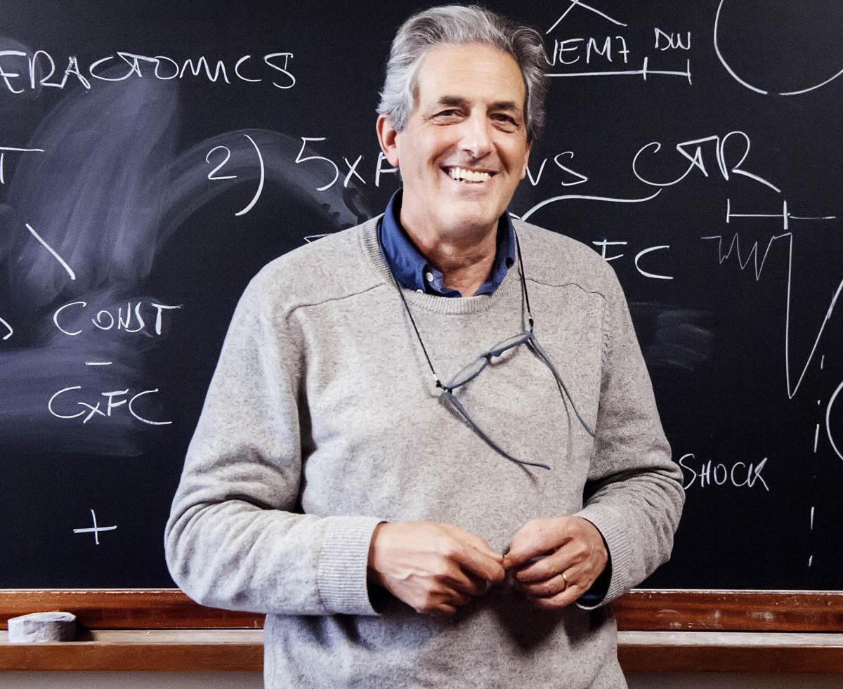 Addio ad Antonino Cattaneo, luminare delle neuroscienze e pioniere della ricerca sull'Alzheimer: aveva 71 anni - 