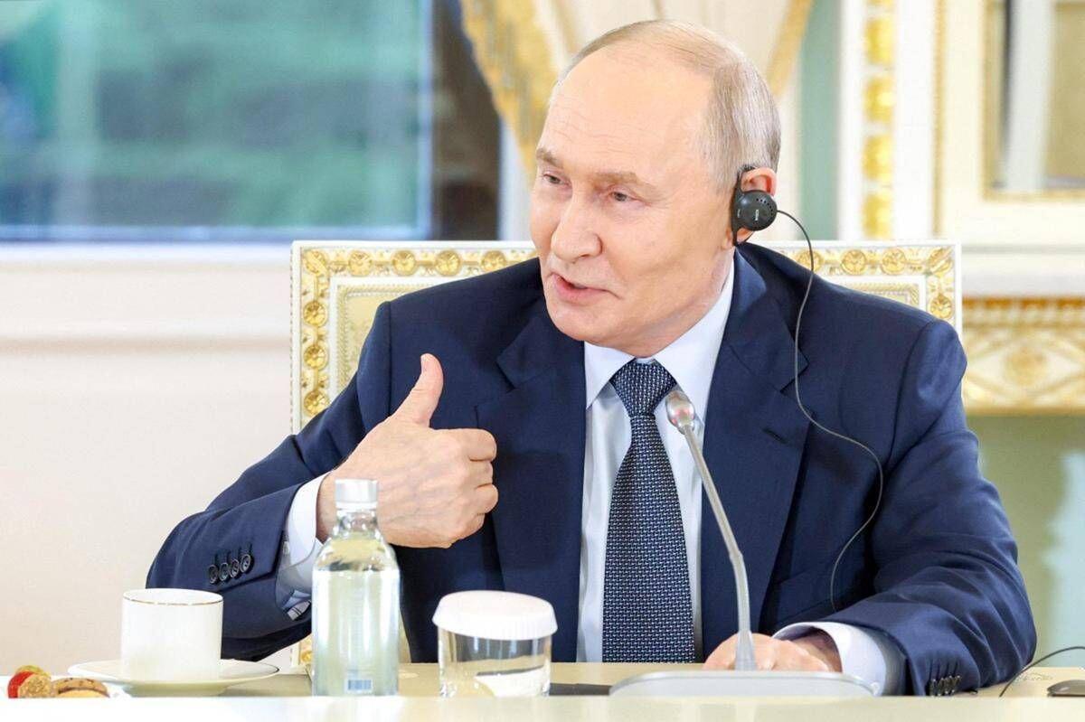 Putin: "Economia russa? Nessun collasso". Poi cita l'Italia tra peggiori in Ue per debito pubblico - 