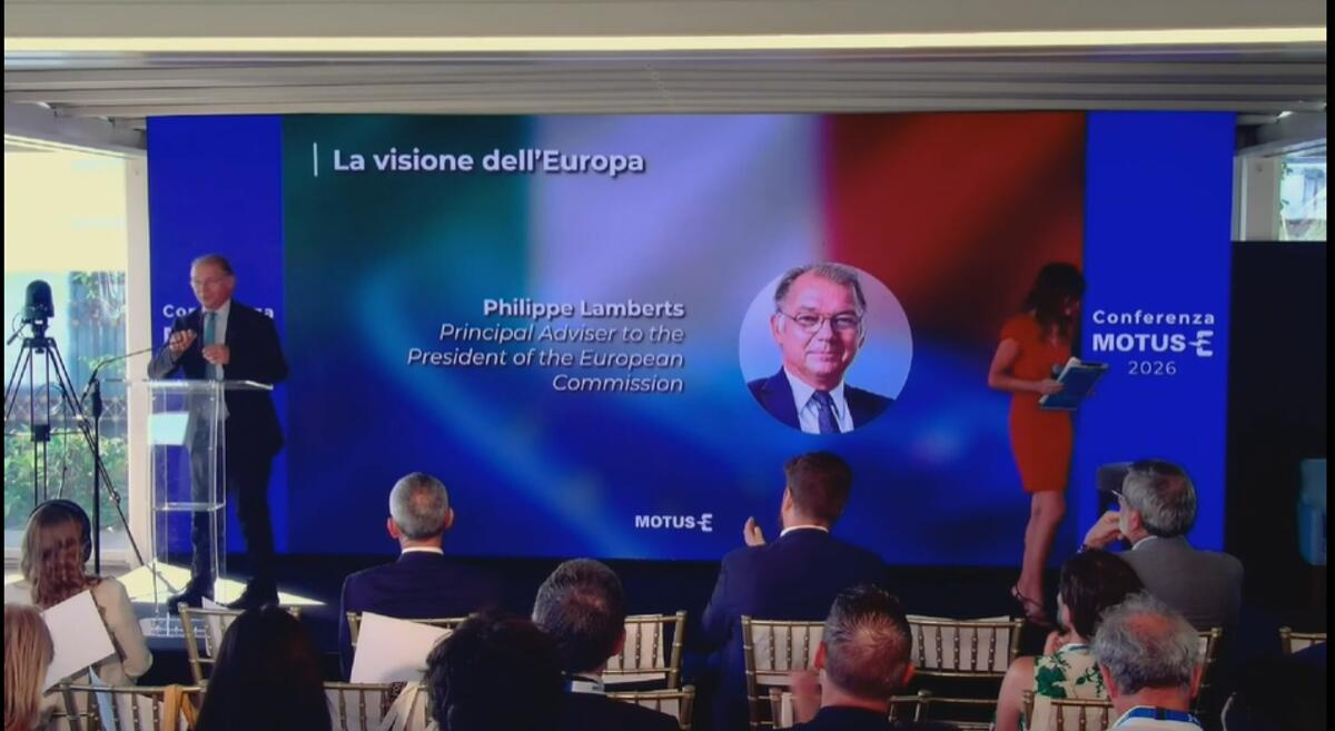 Auto, Lamberts: "Spetta ai legislatori decidere cosa fare per la competitività europea" - 