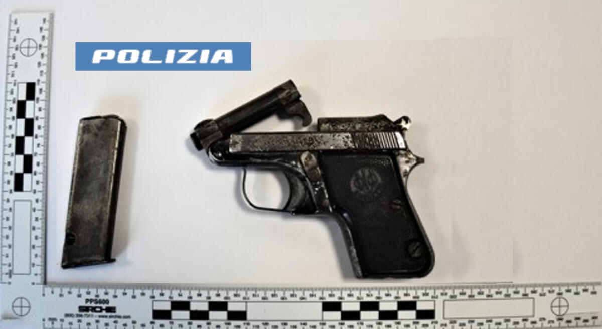 Caltagirone, due arresti per traffico di droga: sequestrati 500 g di cocaina, pistola e due auto rubate - 