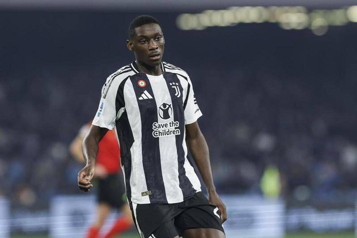 Juventus, i possibili sostituti di Vlahovic: Kolo Muani in pole - 