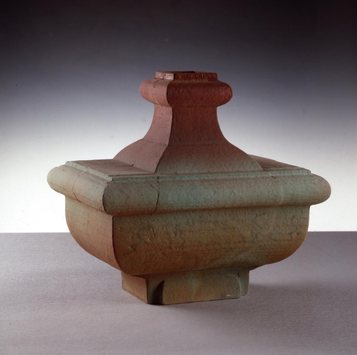 A Comiso apre il Museo Nino Caruso: oltre cento opere per la ceramica contemporanea - 