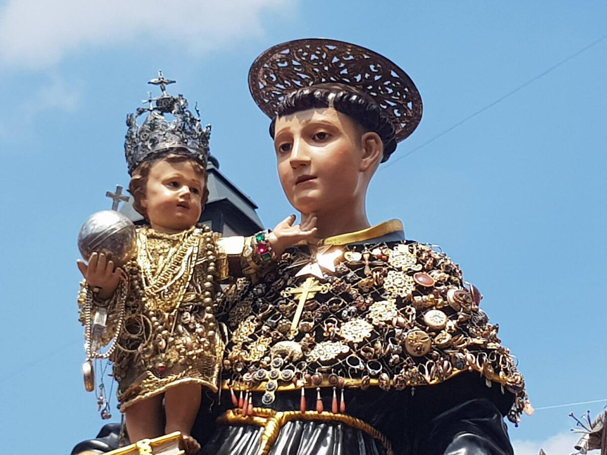 Sant'Antonio di Padova patrono di Nicolosi (CT): la festa del 13 giugno tra fede e tradizione - 