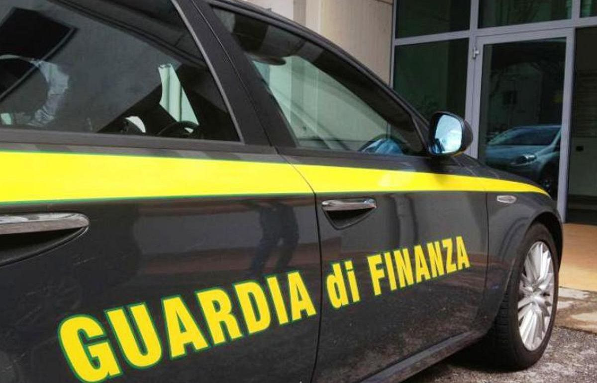 Termini Imerese: arrestato un appuntato della Guardia di Finanza, imprenditore ai domiciliari per corruzione - 