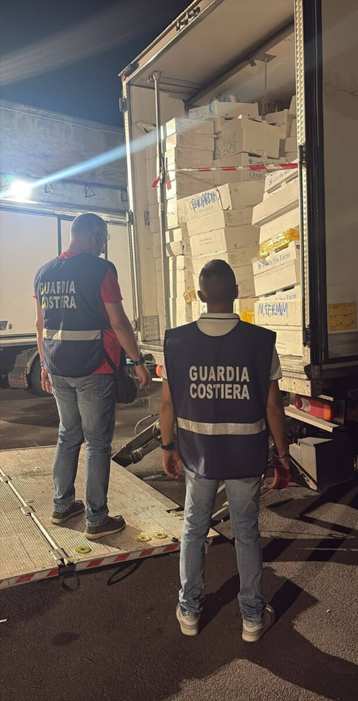 Bagheria, mercato del pesce abusivo scoperto: sequestrate 4 tonnellate - 