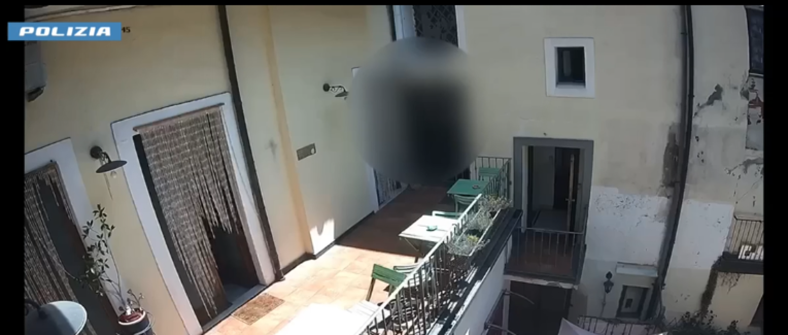 Catania: arrestato 36enne dopo rapina in supermercato, era ricercato per furti nei B&B - 