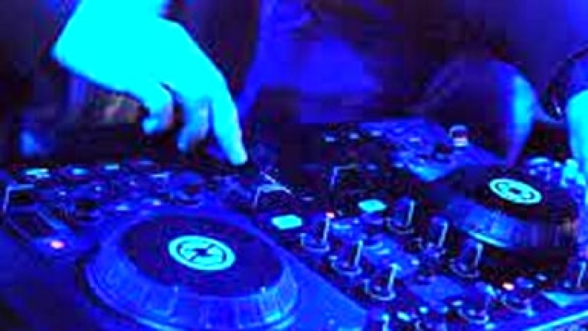 Musica a tutto volume e nessuna licenza: controlli della polizia a Messina e provincia - 