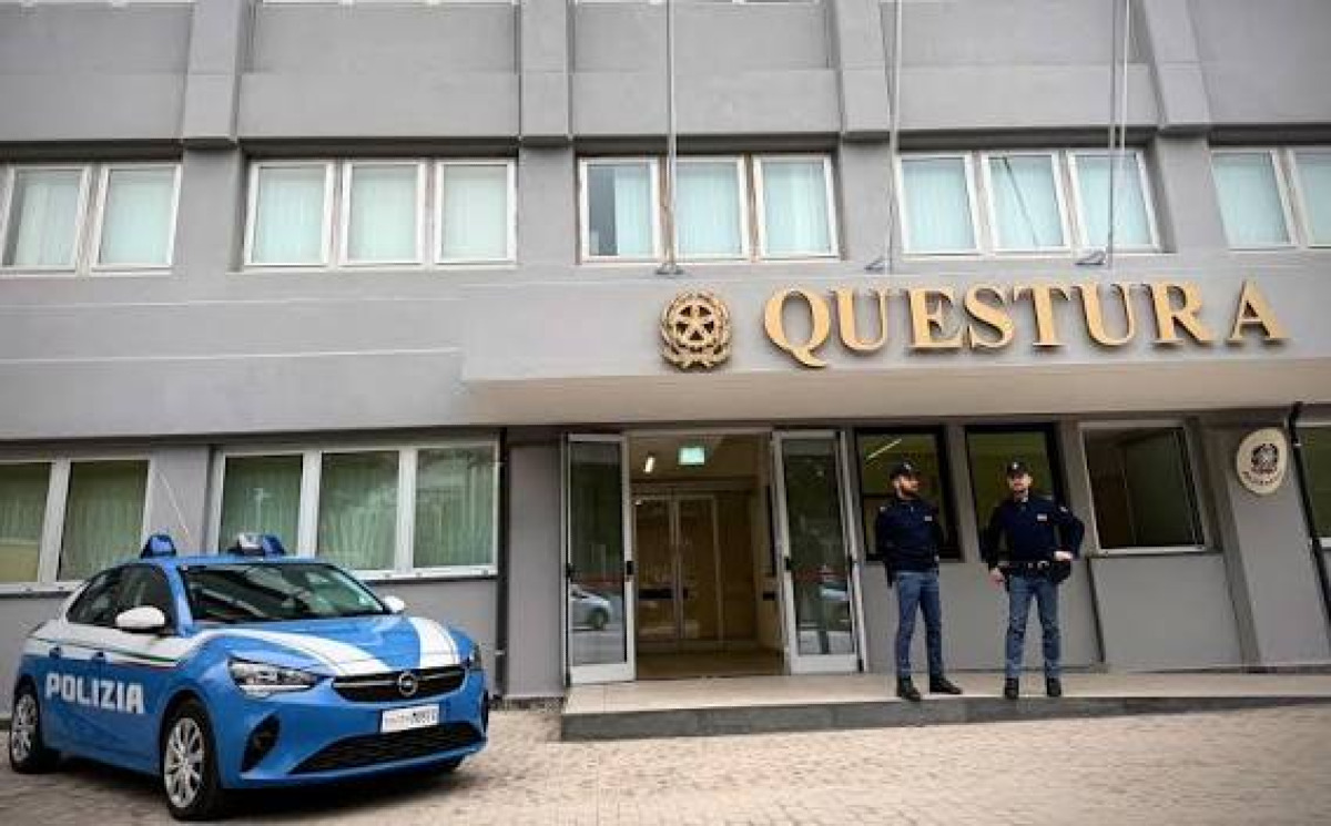 Bloccati in ascensore con droga: arrestati due giovani a Catania - 