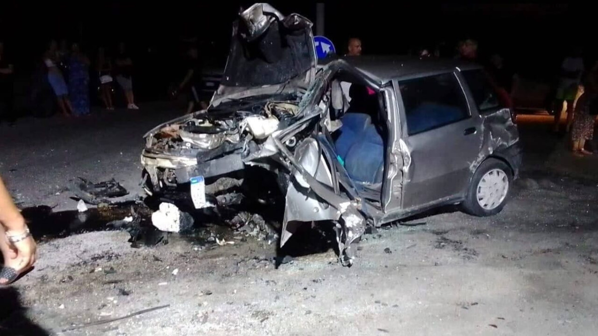 Incidente mortale in viale Regione: muore un 38enne di Misilmeri dopo lo schianto contro le barriere - Foto: Quotidiano di Palermo