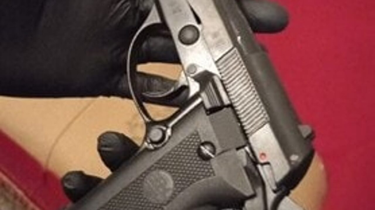 Biancavilla: arrestato 42enne, sequestrata pistola a salve modificata e 15 munizioni - 