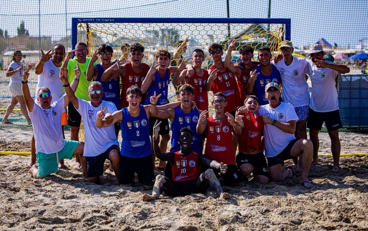 Team Handball Mascalucia, bis tricolore: U16 campioni d'Italia di Beach Handball 2026 - 