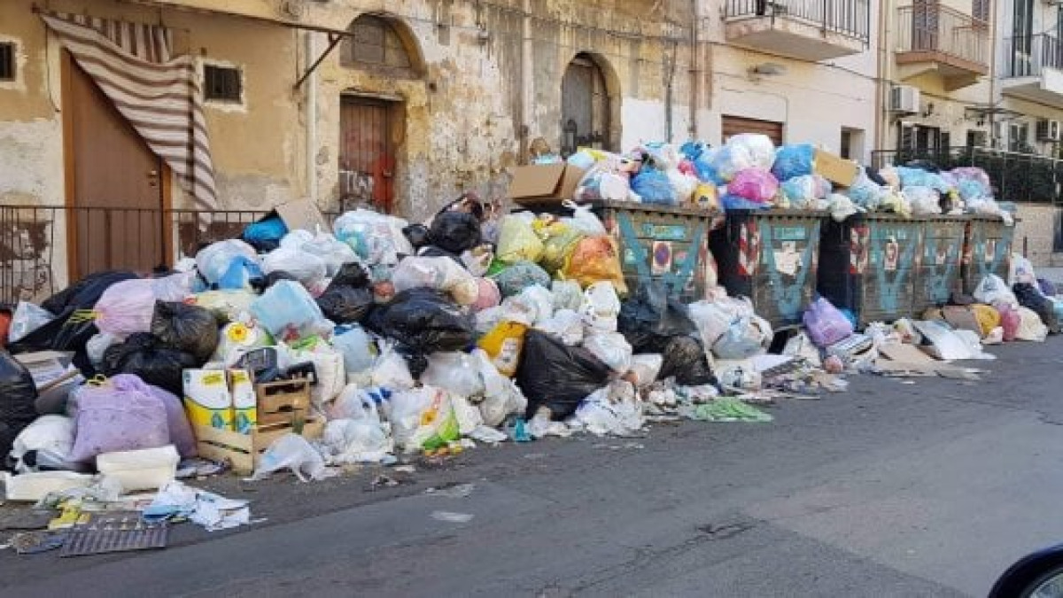 Tari: servizio rifiuti a 148 mln, gettito +11 mln e aumenti medi di 10€ a famiglia - 