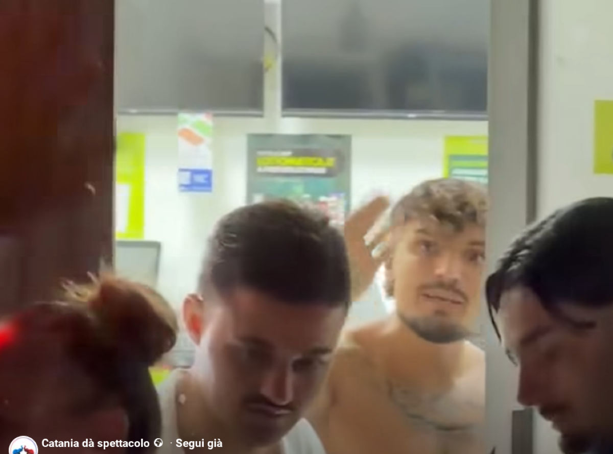 Adrano, centinaia di fan inseguono «Giovanni»: la viralità che mette a rischio la libertà personale - 