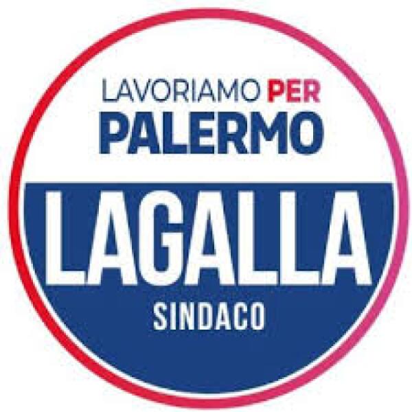 Palermo: il consiglio approva la conversione dei veicoli di piazza da trazione animale a elettrica