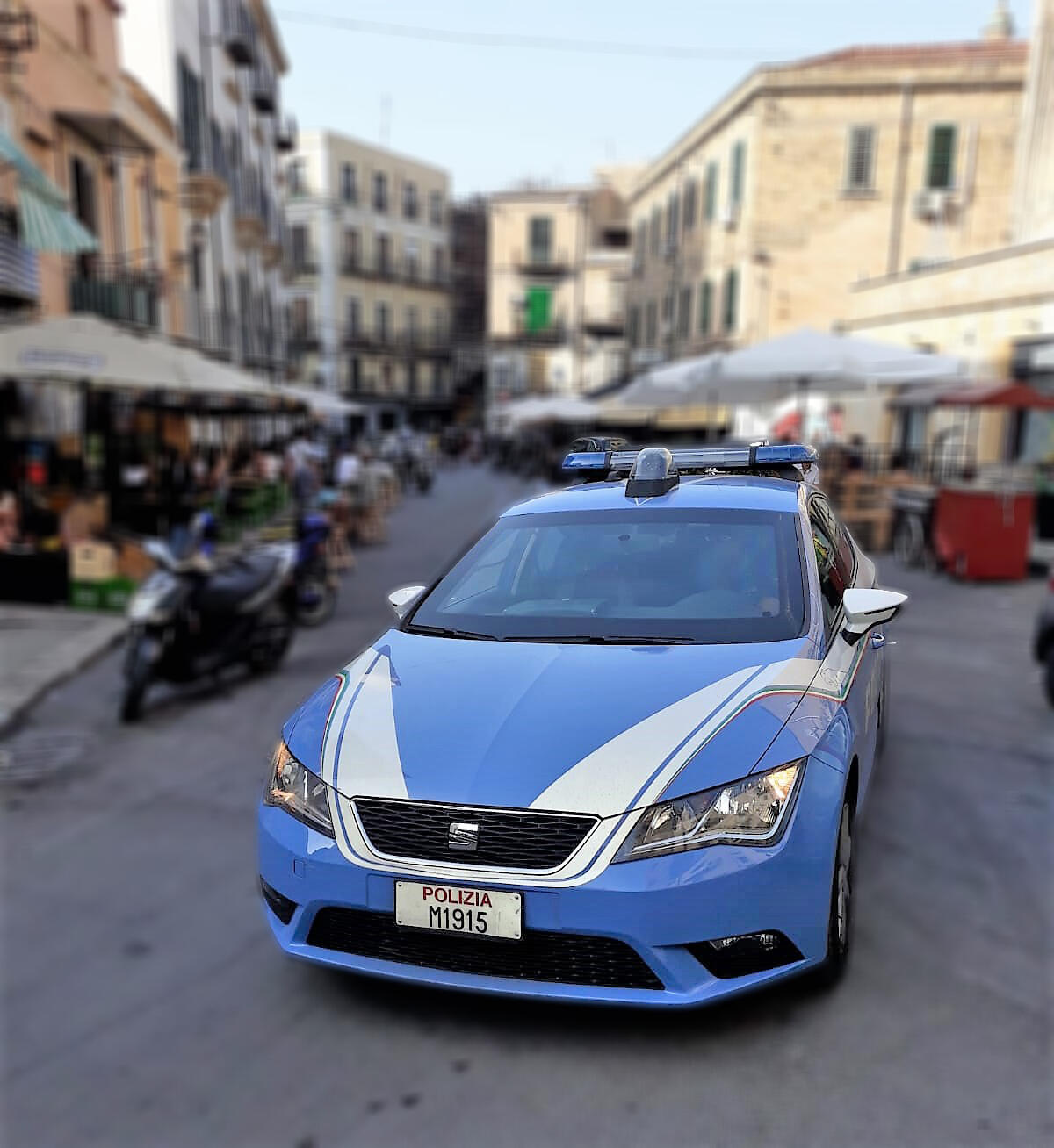 Palermo: custodia cautelare per due giovani indagati di rapina a due turiste in zona Ballarò - 