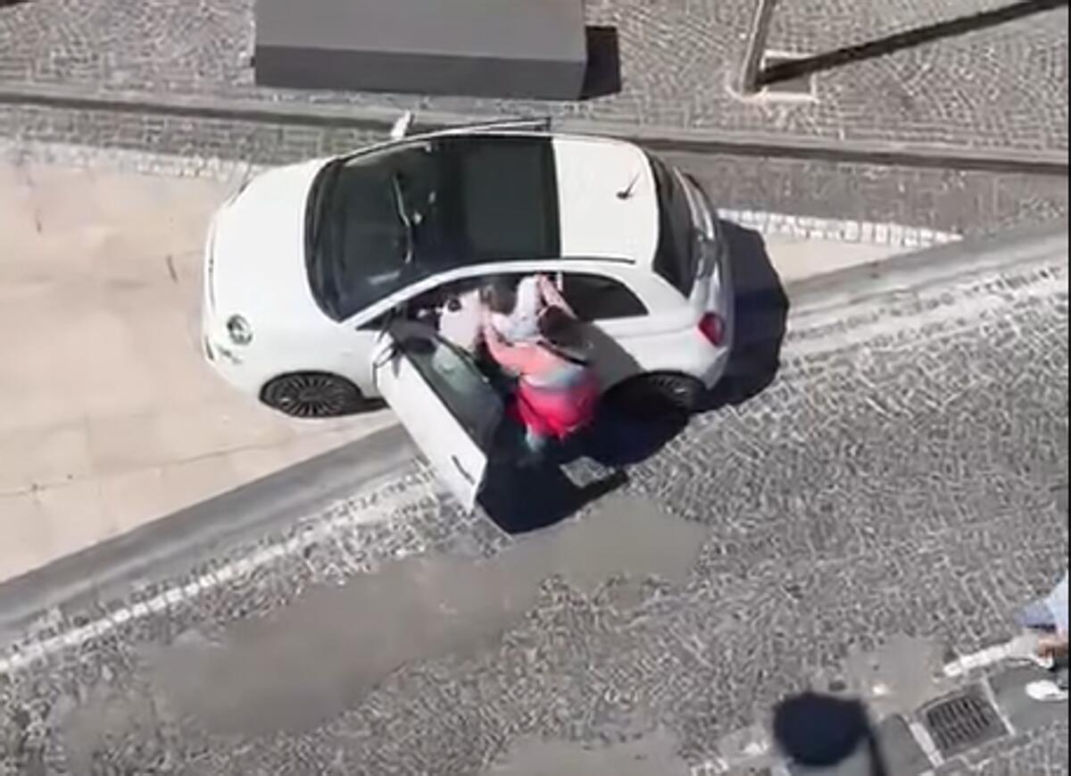 Napoli, consigliera comunale di Casalnuovo denuncia: "Aggredita in strada per il mio ruolo politico" - 