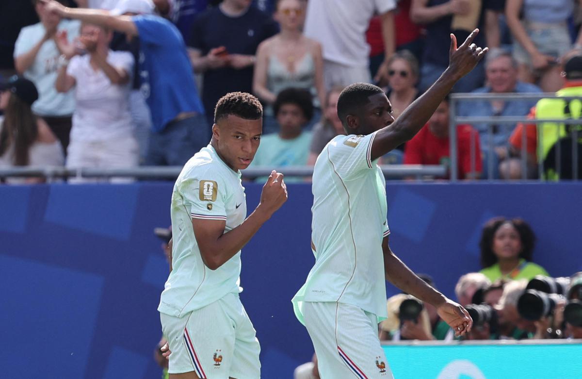 Francia-Marocco, Mbappé sbaglia rigore e si dispera - Video - 