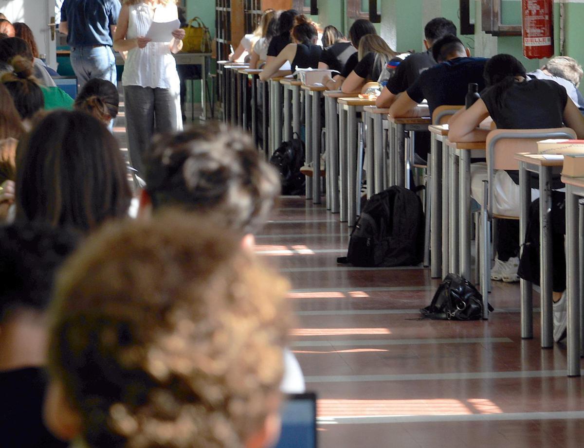 Verga 'espositore' del Verismo, Venere di Botticelli incinta e Guerra dei 7 nani: perle e strafalcioni della maturità 2026 - 