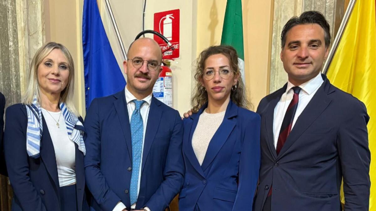 Quattro consiglieri lasciano Fratelli d'Italia e aderiscono al gruppo 'Identità e Futuro' - 