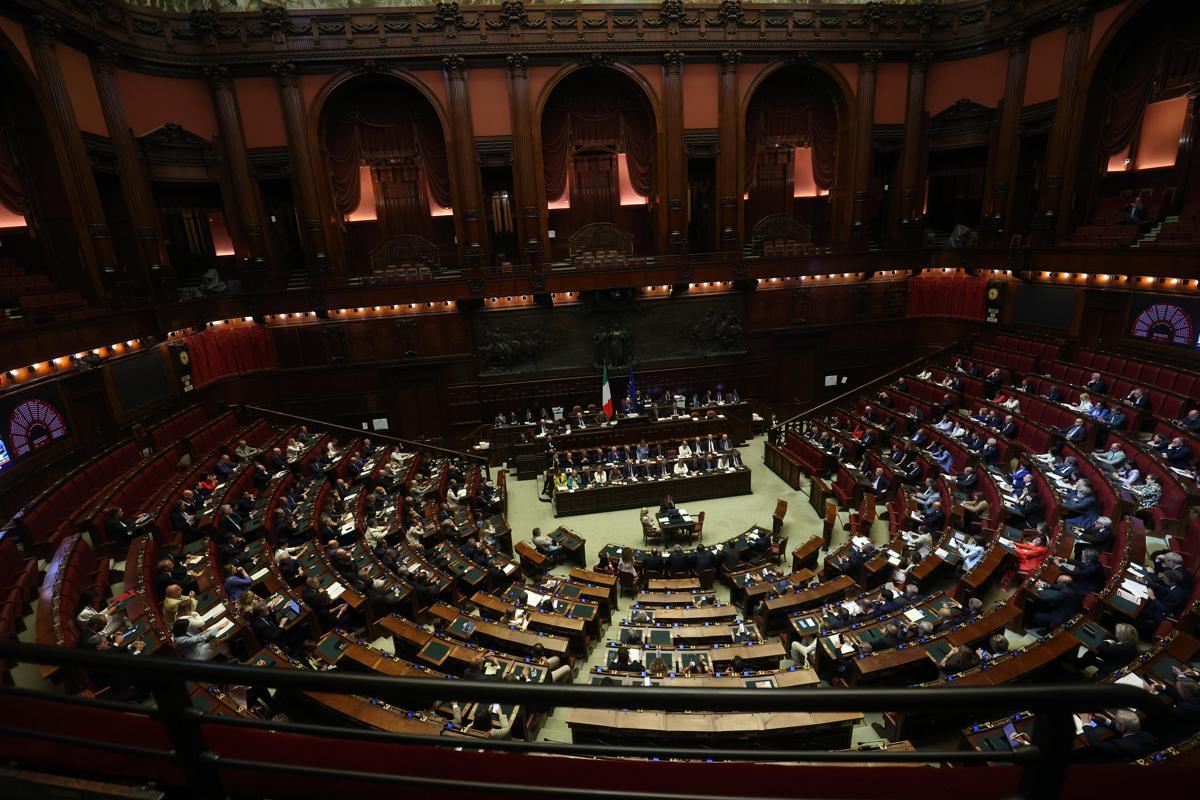 Legge elettorale, intesa sul voto dei fuorisede ma nodi restano nel centrodestra. FdI: "In aula mai divisi" - 