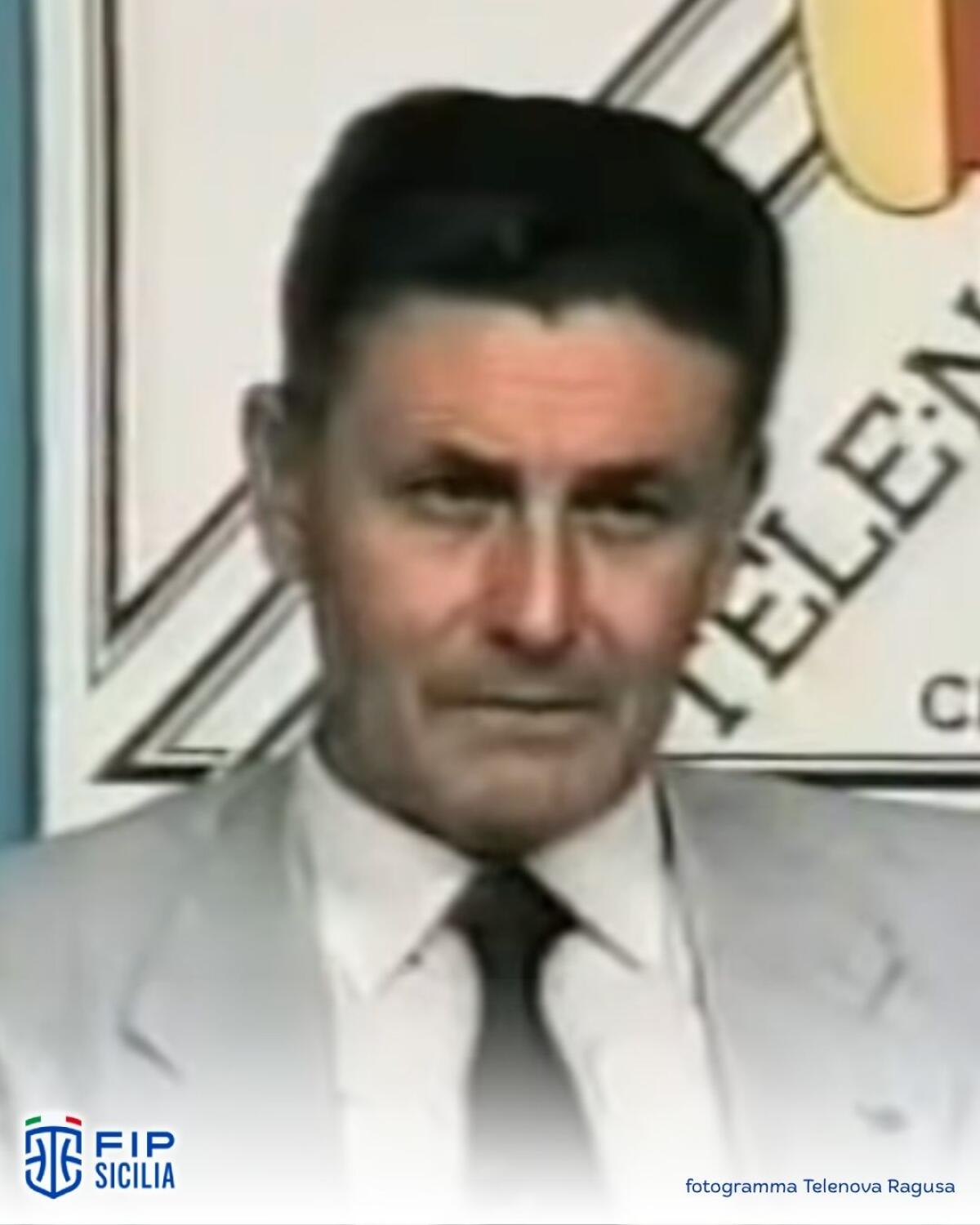 Morto Giovanni Pluchino, voce del basket ibleo: una vita tra cronaca e passione - 
