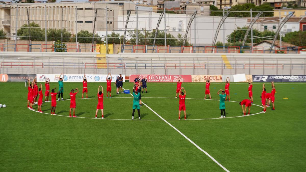 Modica Calcio riparte al Pietro Scollo: entusiasmo, promesse e il progetto triennale verso i professionisti - 