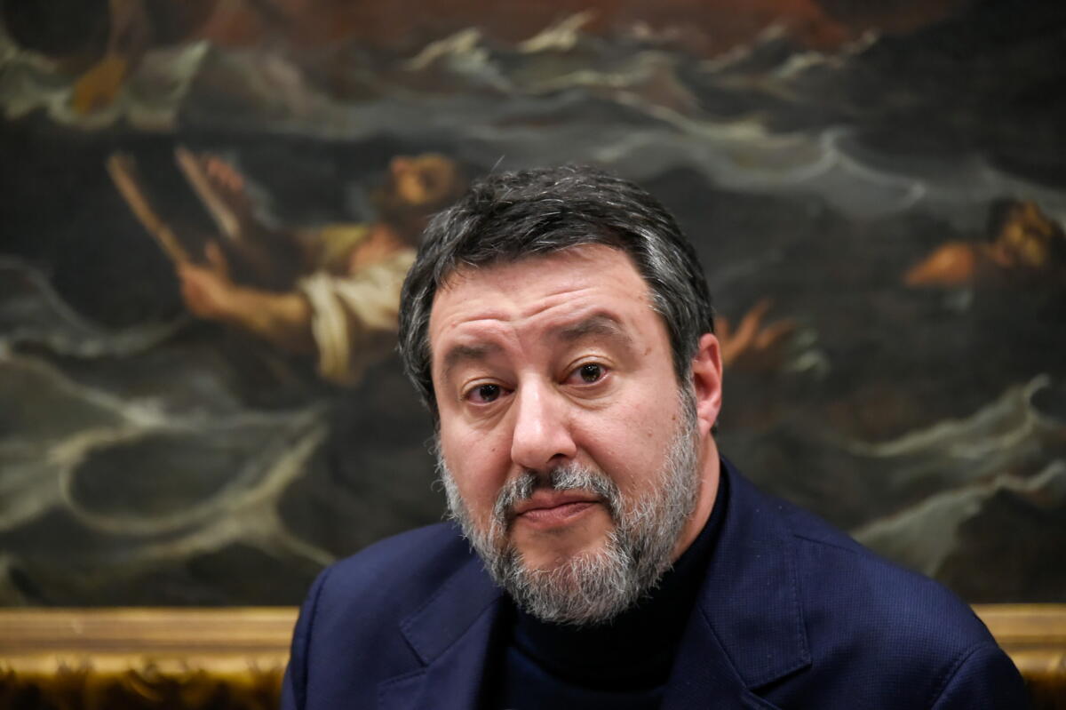 Salvini: «Se commetti un reato non ti puoi nascondere dietro l’età», la norma che rende imputabili i 14-17enni - 